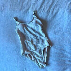 Kona Sol | Wide Ribbed Ring Medium Coverage One Piece Swimsuit | Cream | Size S